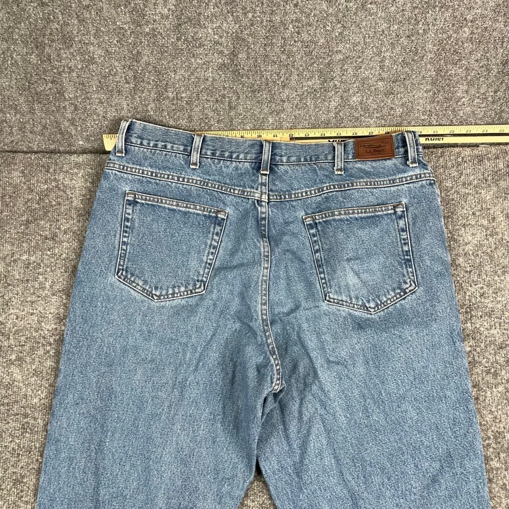 LL Bean Jeans Mens Size 38x29‎ Blue Comfort Waist Straight Leg Classic Denim